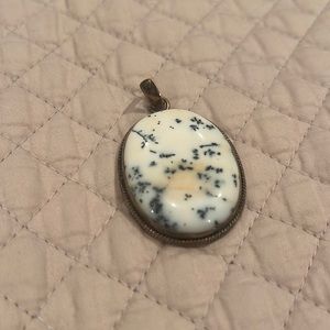 Large stone pendant